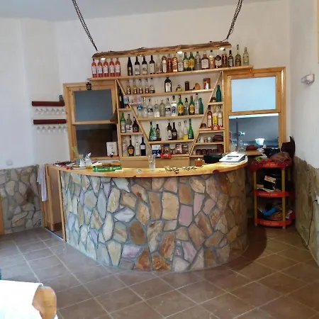 Pensiune камината Trigrad