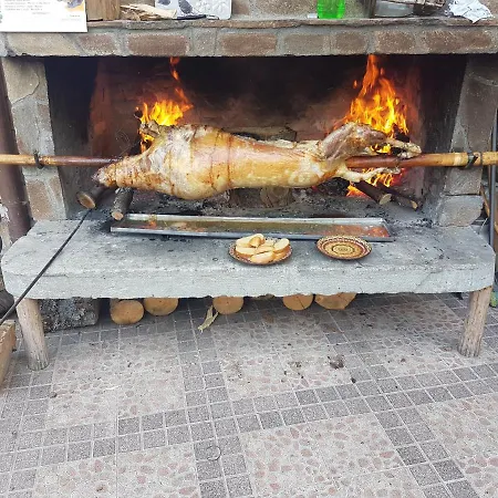 камината Pensiune Trigrad